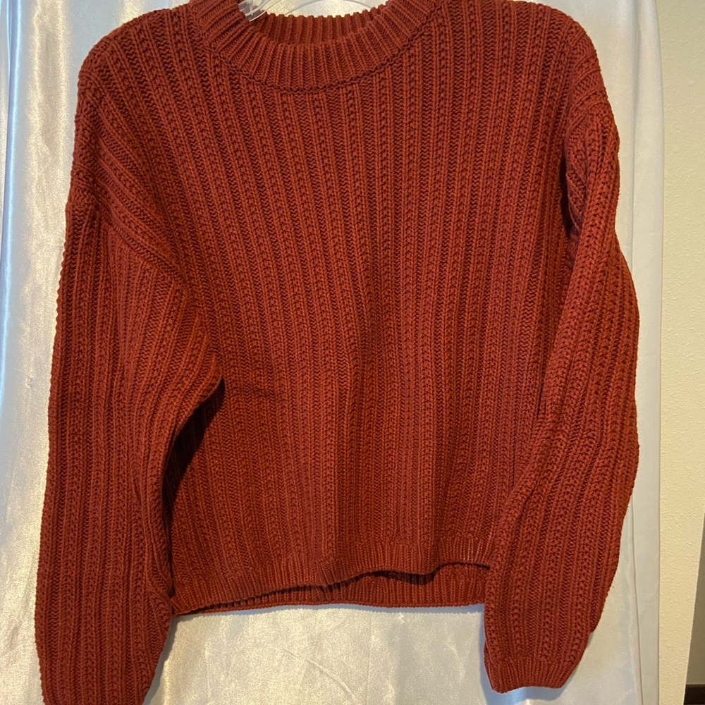 Pullover Sweater